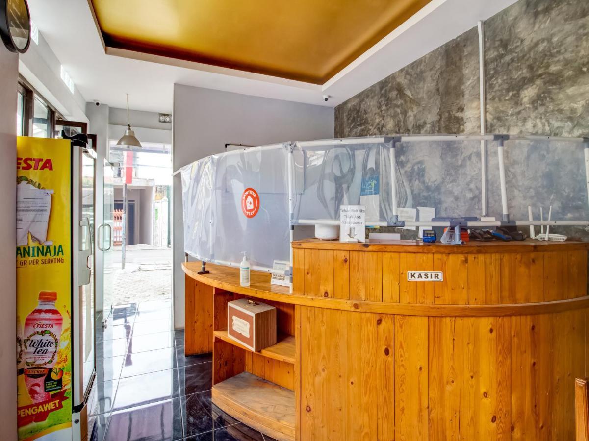 Oyo 3750 Elder Hotel Bandung